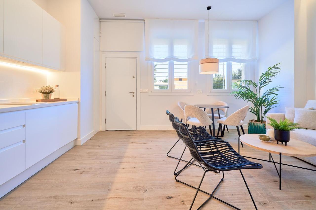 Ferienwohnung Lofts Parque De Huelin Málaga Exterior foto