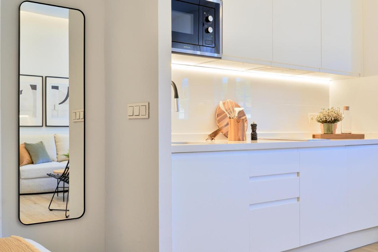 Ferienwohnung Lofts Parque De Huelin Málaga Exterior foto