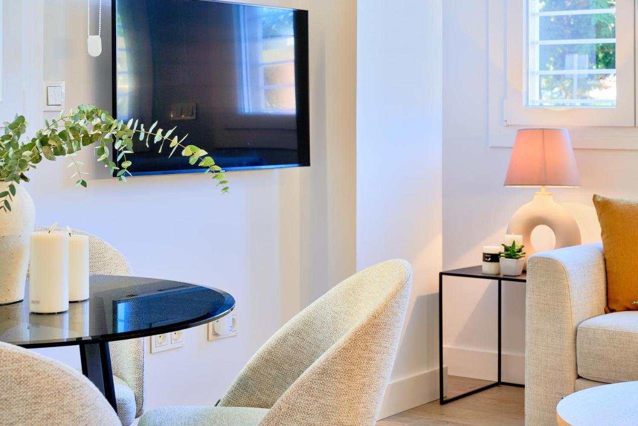 Ferienwohnung Lofts Parque De Huelin Málaga Exterior foto